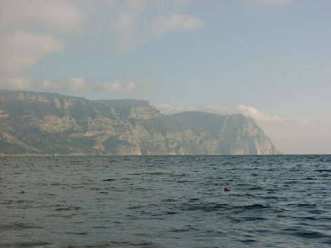 11200032.jpg